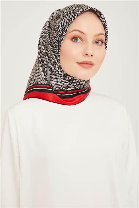 Armine Sura İpek Eşarp 23Ka9026 05