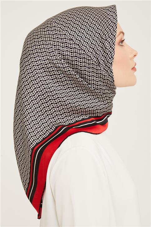 Armine Sura İpek Eşarp 23Ka9026 05