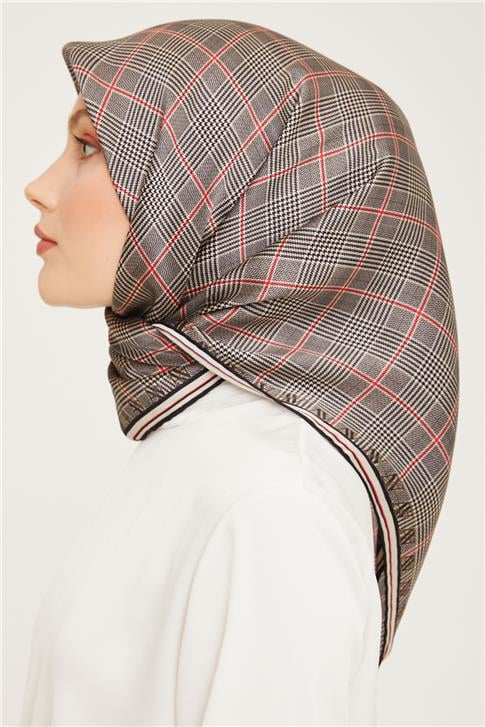 Armine Sura İpek Eşarp 23Ka9029 09