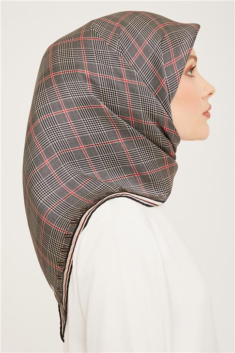 Armine Sura İpek Eşarp 23Ka9029 09