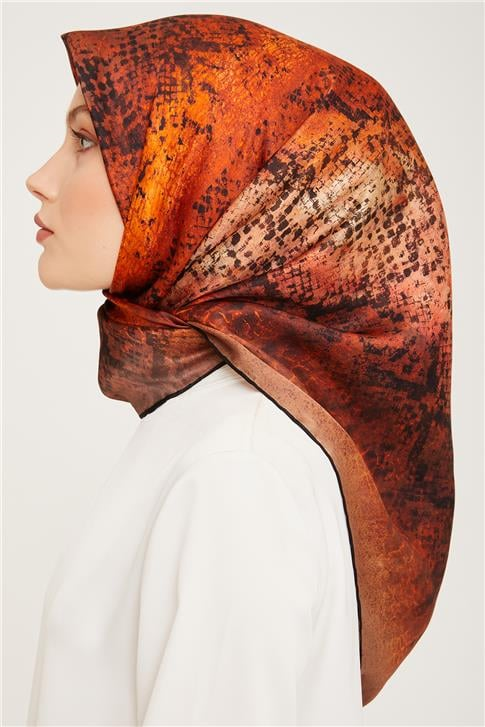 Armine Sura İpek Eşarp 23Ka9032 31 05