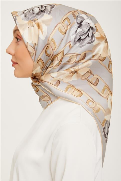 Armine Sura İpek Eşarp 23Ka9034 2 19