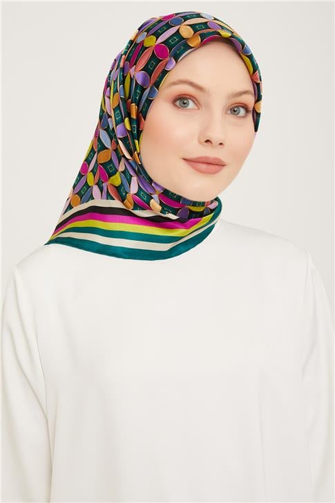 Armine Sura İpek Eşarp 23Ka9036 5 32