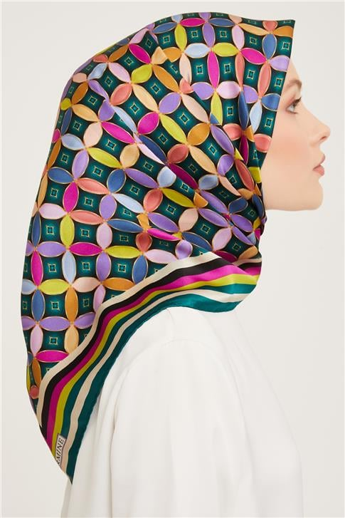 Armine Sura İpek Eşarp 23Ka9036 5 32
