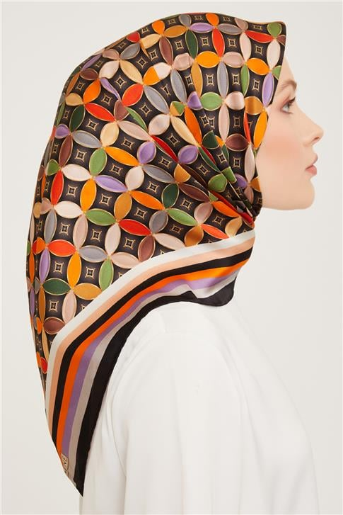 Armine Sura İpek Eşarp 23Ka9036 5 33