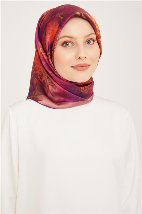 Armine Sura İpek Eşarp 23Ka9041 04