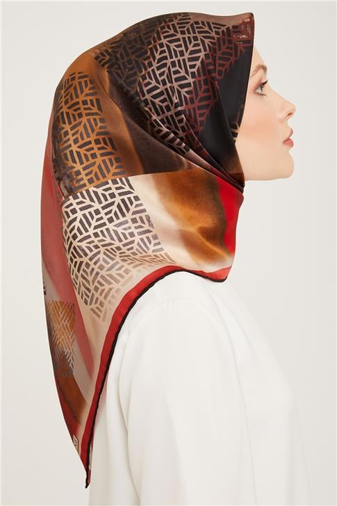 Armine Sura İpek Eşarp 23Ka9044 07