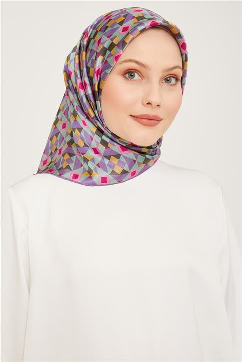 Armine Sura İpek Eşarp 23Ka9045 02