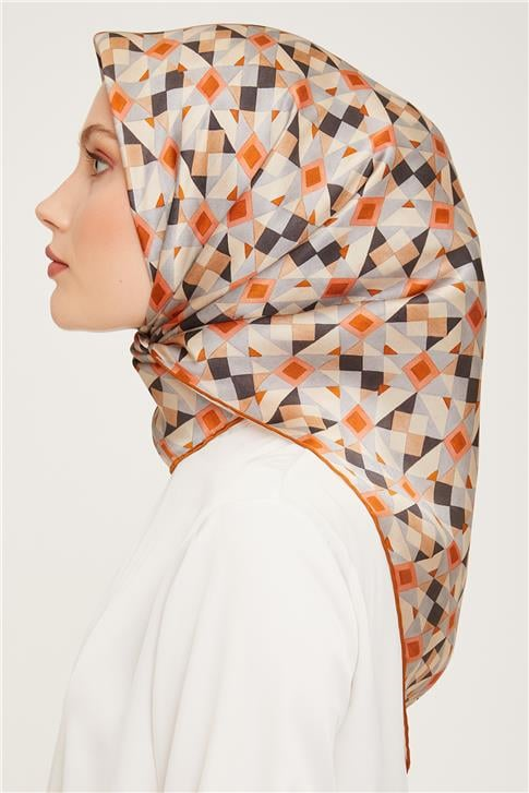 Armine Sura İpek Eşarp 23Ka9045 34