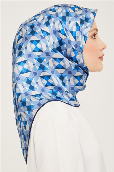 Armine Sura İpek Eşarp 23Ka9045 39