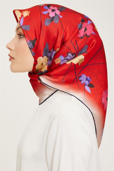 Armine Sura İpek Eşarp 23Ka9048 36
