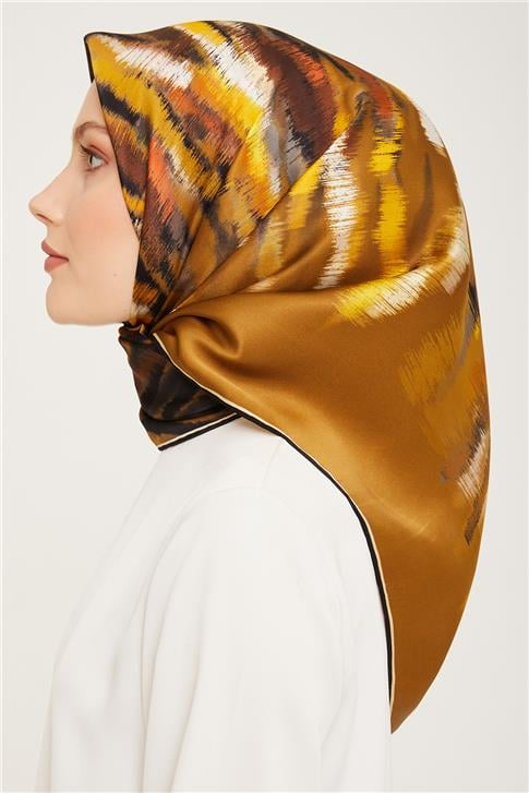 Armine Sura İpek Eşarp 23Ka9049 38
