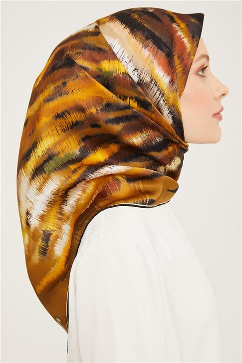 Armine Sura İpek Eşarp 23Ka9049 38