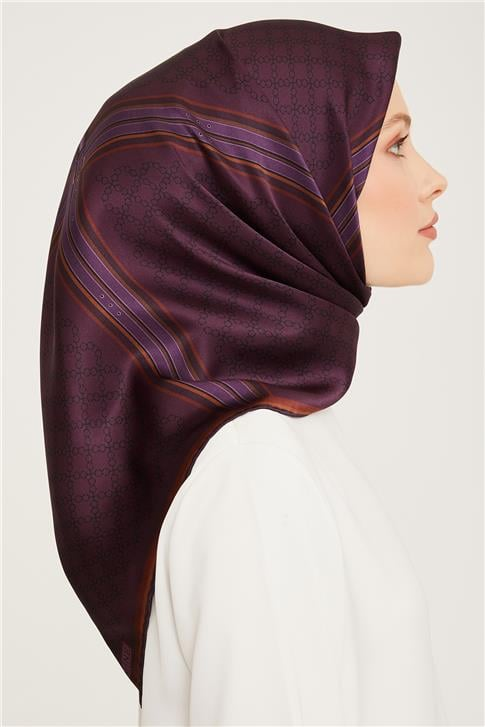 Armine Sura İpek Eşarp 23Ka9054 06