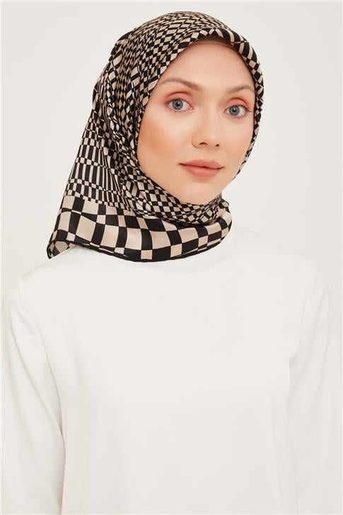 Armine Sura İpek Eşarp 23Ka9058 31