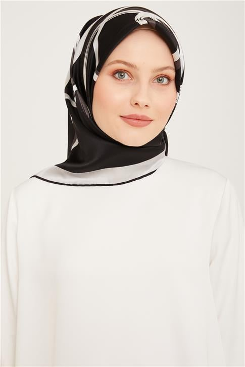 Armine Sura İpek Eşarp 23Ka9059 09