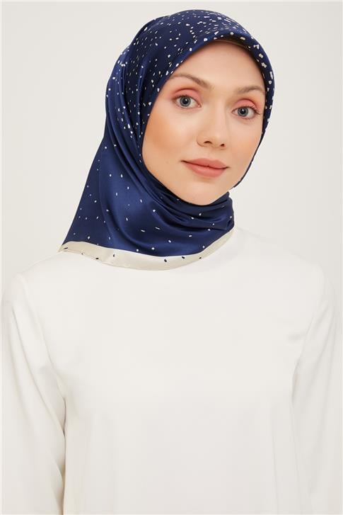 Armine Sura İpek Eşarp 23Ka9060 52