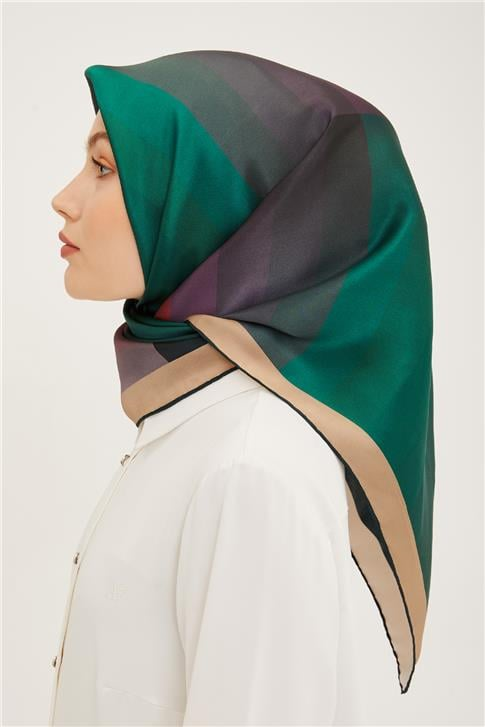 Armine Sura İpek Eşarp 23Ya8904 02
