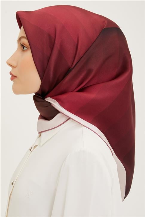 Armine Sura İpek Eşarp 23Ya8904 32