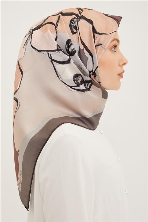 Armine Sura İpek Eşarp 23Ya8914 02