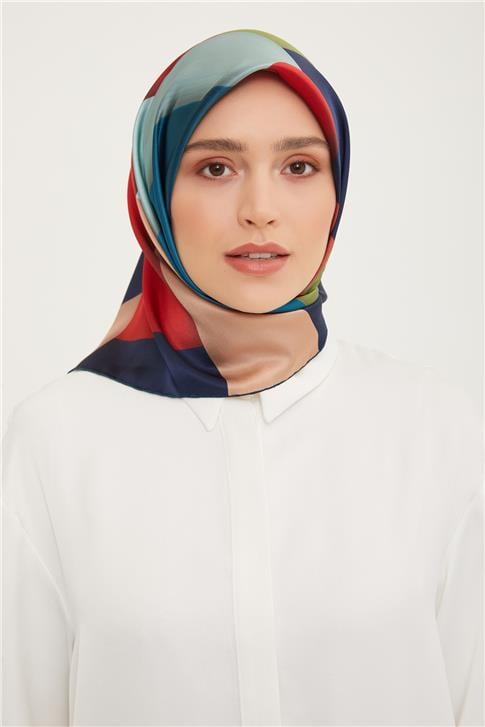 Armine Sura İpek Eşarp 23Ya8918 04