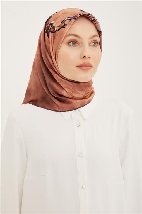Armine Sura İpek Eşarp 23Ya8920 01