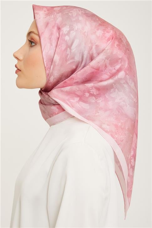 Armine Sura İpek Eşarp 23Ya8922 31