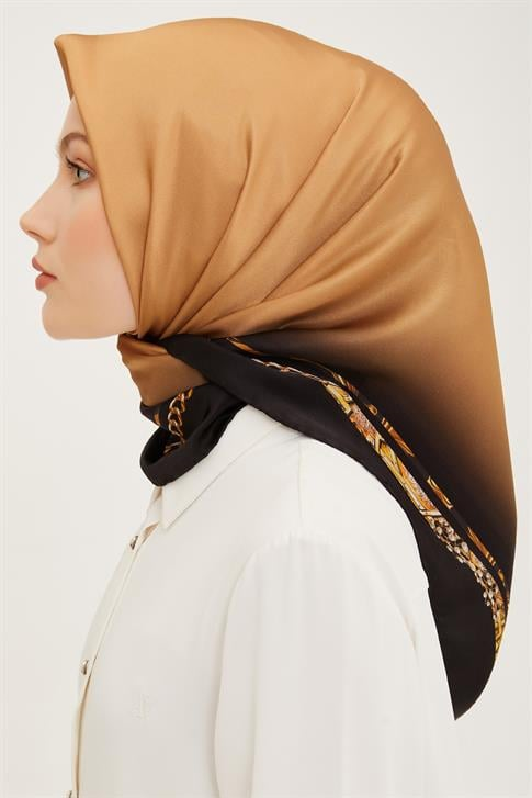 Armine Sura İpek Eşarp 23Ya8928 03