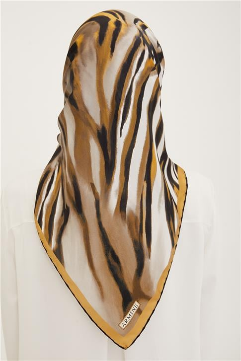 Armine Sura İpek Eşarp 23Ya8929 06