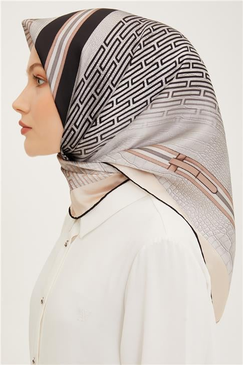 Armine Sura İpek Eşarp 23Ya8930 05