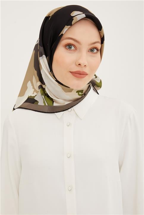 Armine Sura İpek Eşarp 23Ya8935 06