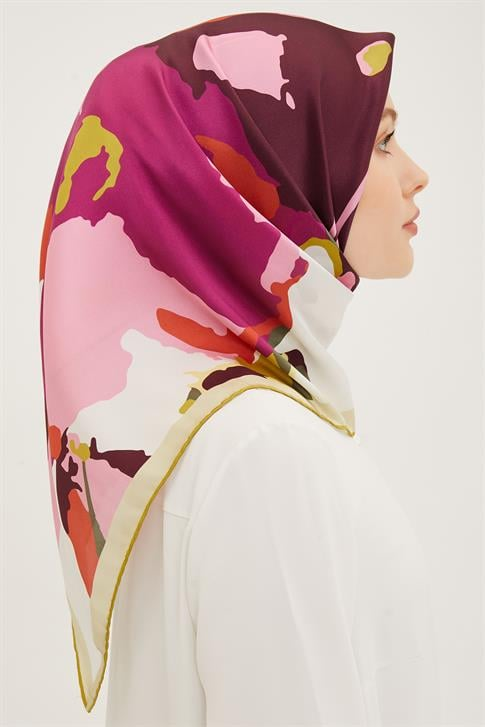 Armine Sura İpek Eşarp 23Ya8935 34