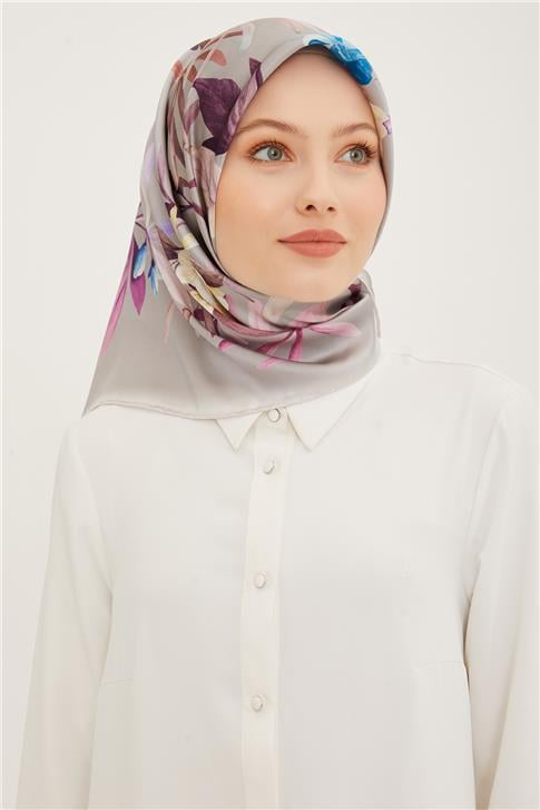 Armine Sura İpek Eşarp 23Ya8941 35