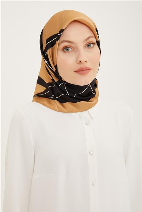 Armine Sura İpek Eşarp 23Ya8945 07