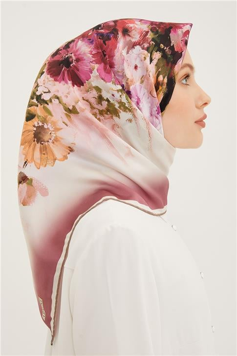 Armine Sura İpek Eşarp 23Ya8949 01