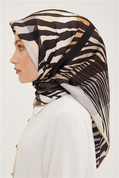 Armine Sura İpek Eşarp 23Ya8950 06