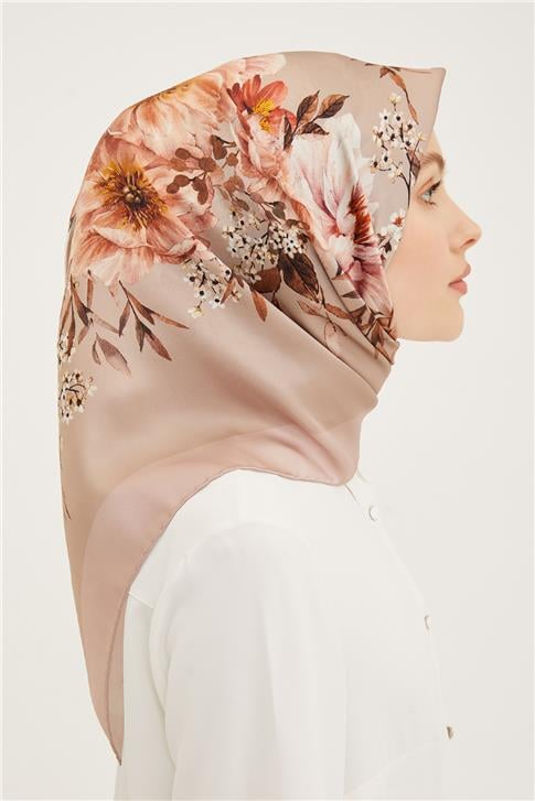 Armine Sura İpek Eşarp 23Ya8952 11