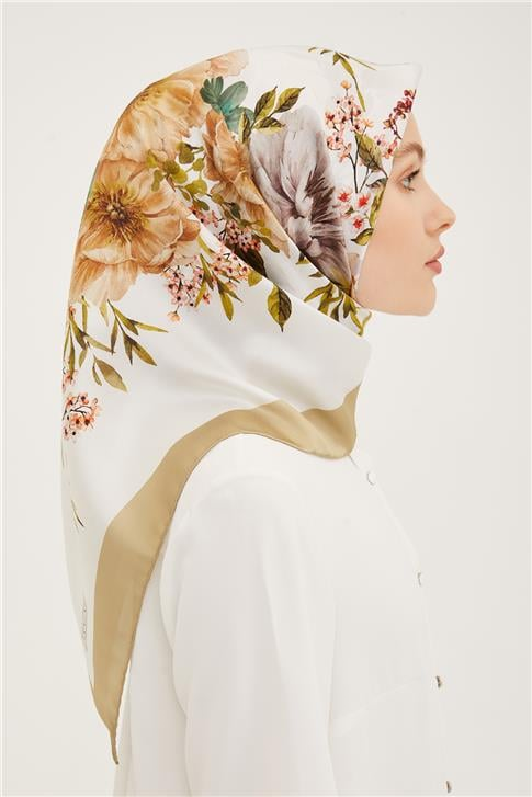 Armine Sura İpek Eşarp 23Ya8952 35
