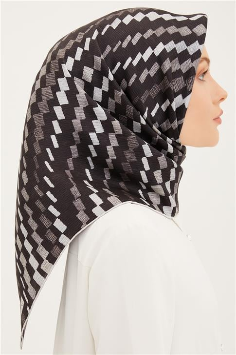 Armine Sura İpek Eşarp 23Ya8954 02