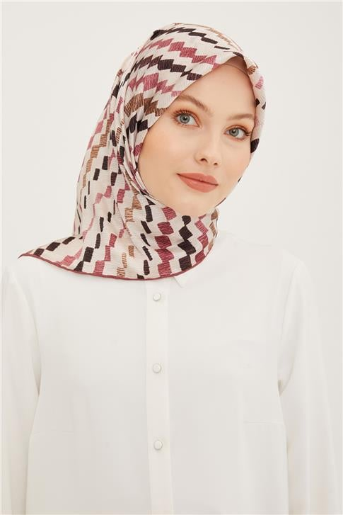 Armine Sura İpek Eşarp 23Ya8954 04