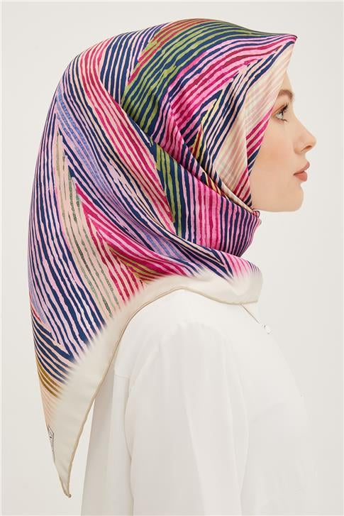 Armine Sura İpek Eşarp 23Ya8955 35
