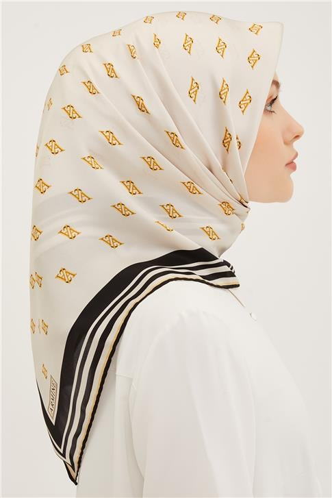 Armine Sura İpek Eşarp 23Ya8959 02