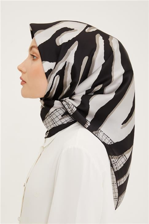 Armine Sura İpek Eşarp 23Ya8961 52