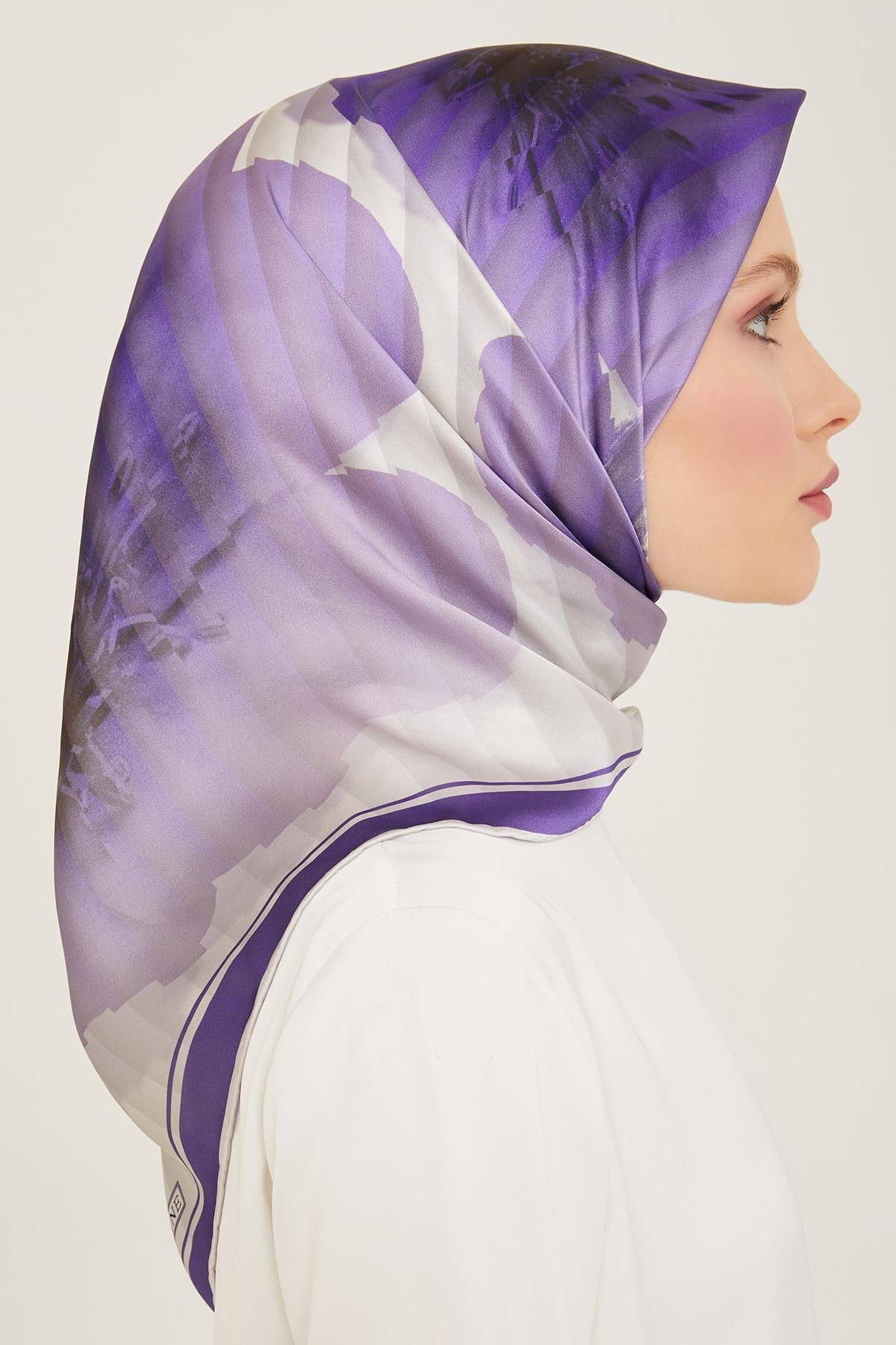 Armine Sura İpek Eşarp 9100-08