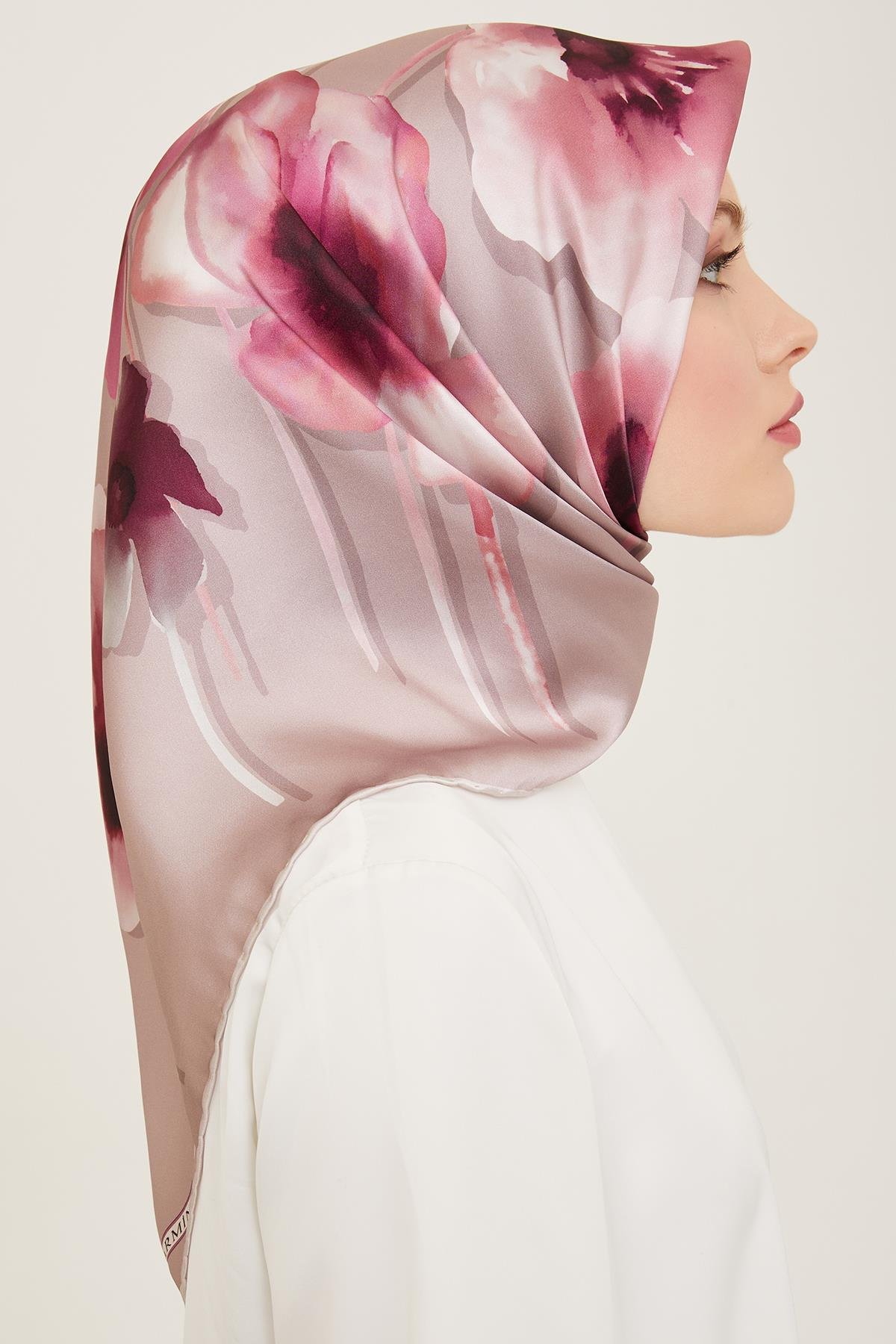 Armine Sura İpek Eşarp 9105-35