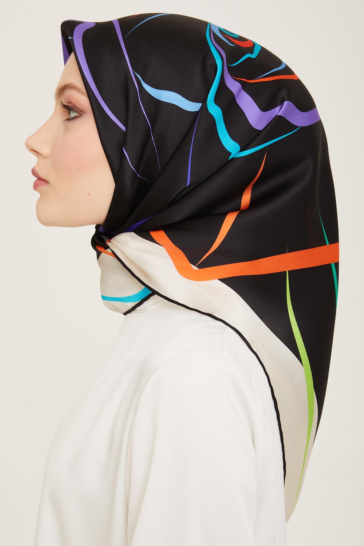 Armine Sura İpek Eşarp 9115-01