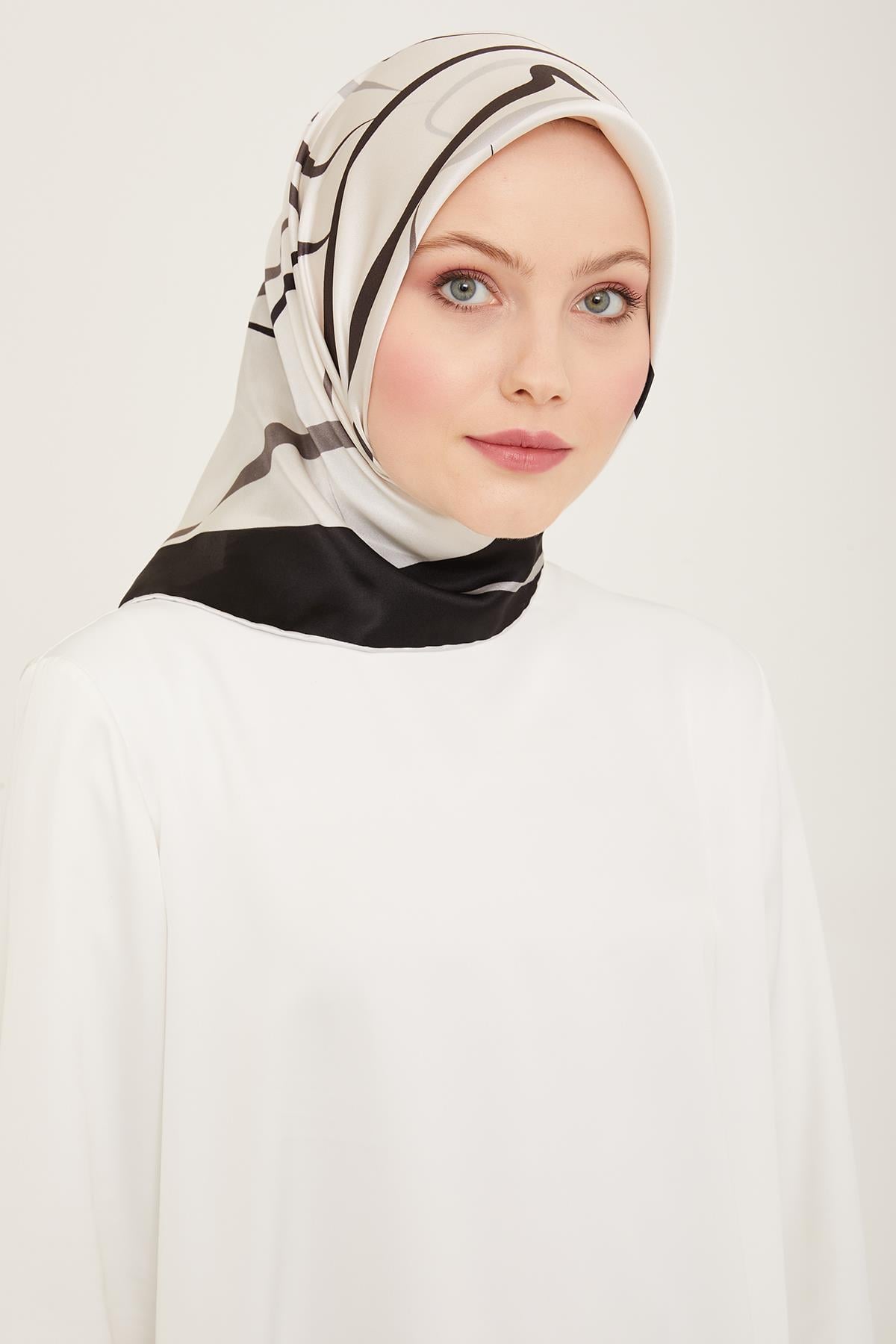 Armine Sura İpek Eşarp 9115-85