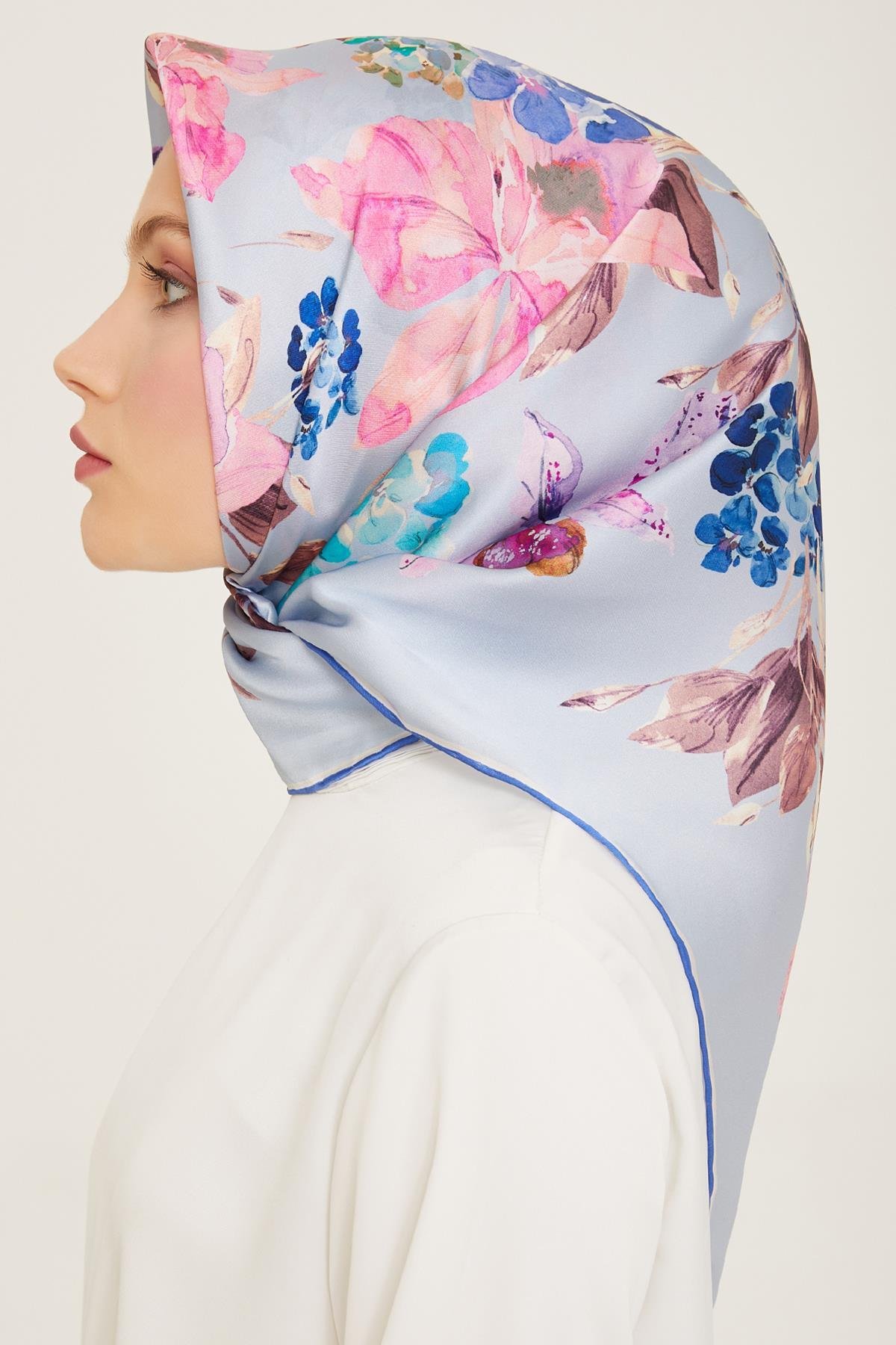 Armine Sura İpek Eşarp 9127-01