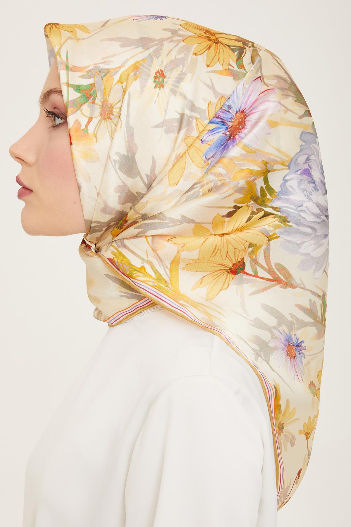 Armine Sura İpek Eşarp 9129-06