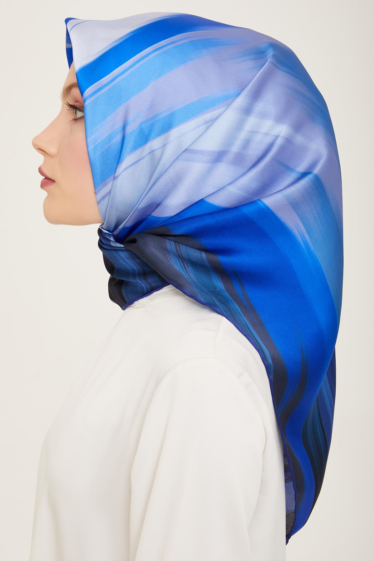 Armine Sura İpek Eşarp 9131-51